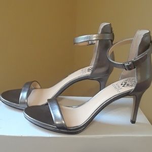 VINCE CAMUTO  - PEWTER SHOES  - SIZE 7 1/2